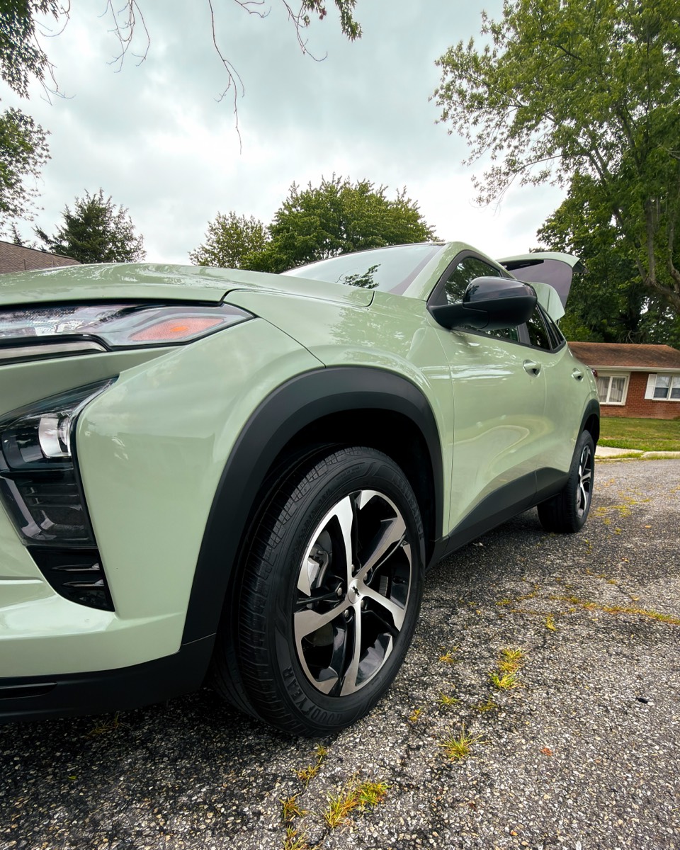 Side profile of a detailed Chevrolet Trax with cleaned alloy wheels